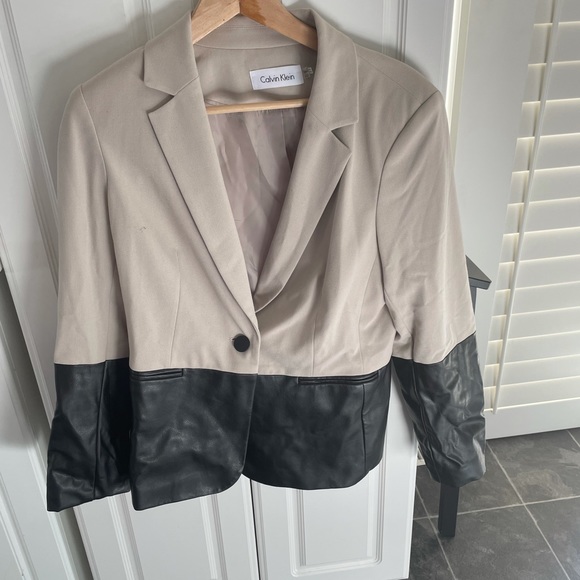 Calvin Klein faux leather blazer - Picture 1 of 2